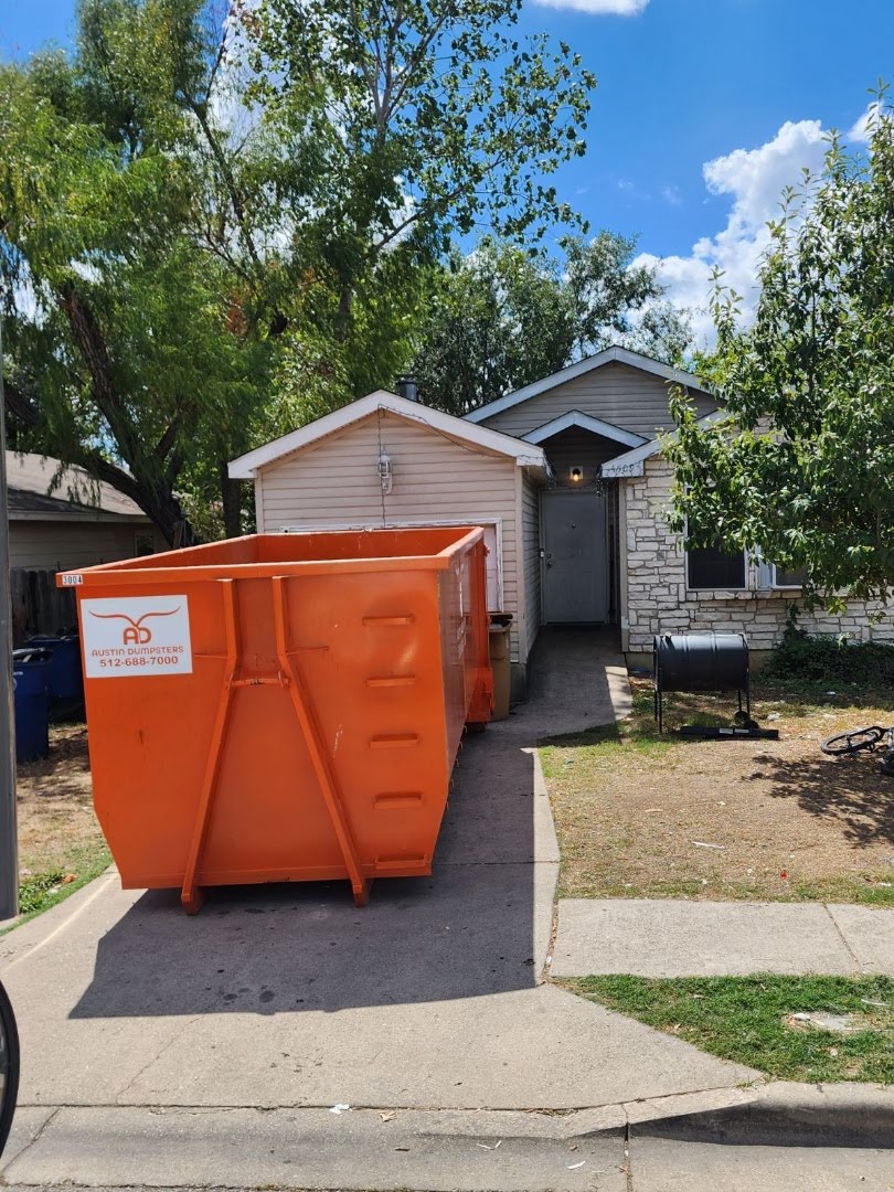 smaller 20 yard dumpster in driveway